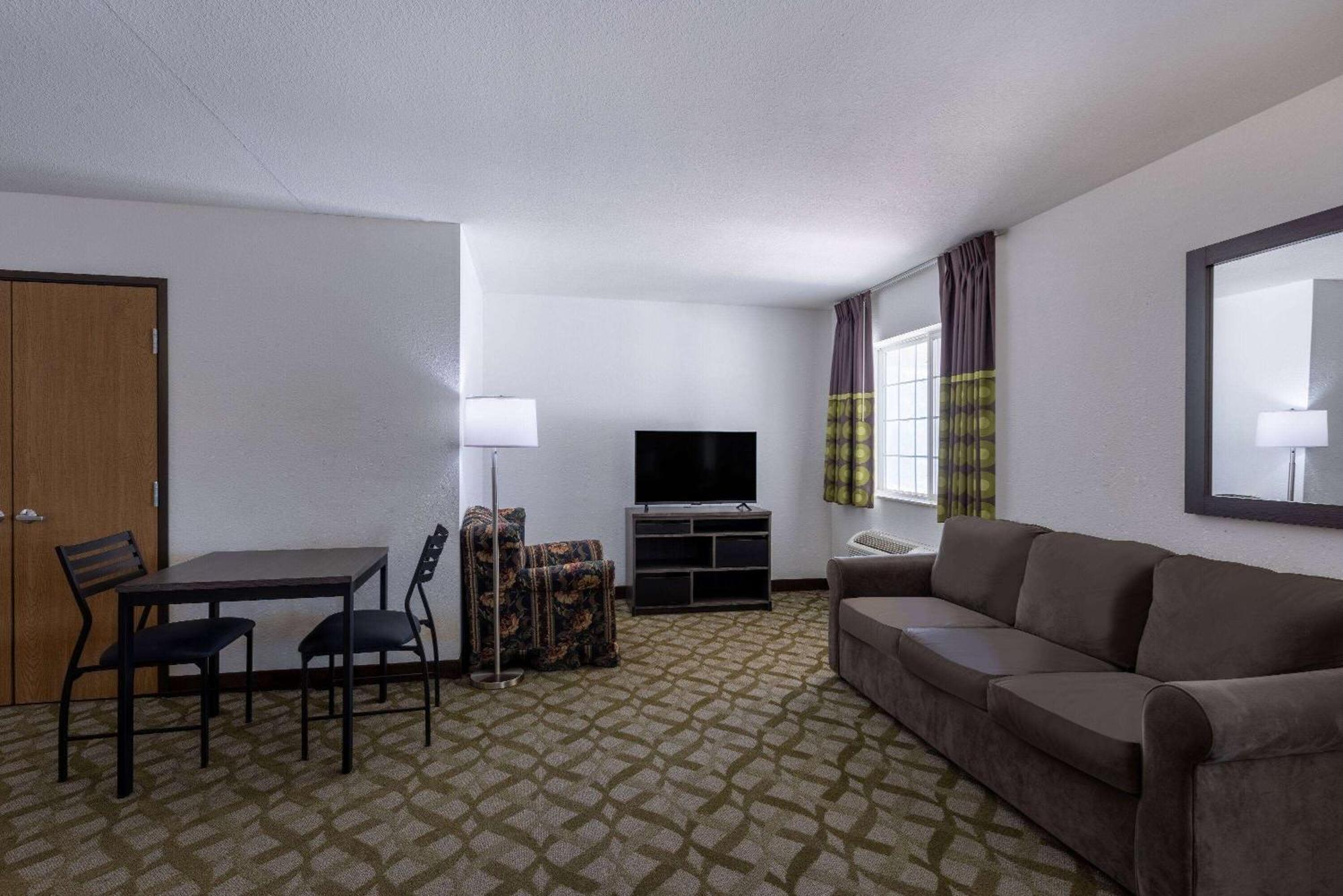 Super 8 By Wyndham De Soto Hotel Kültér fotó