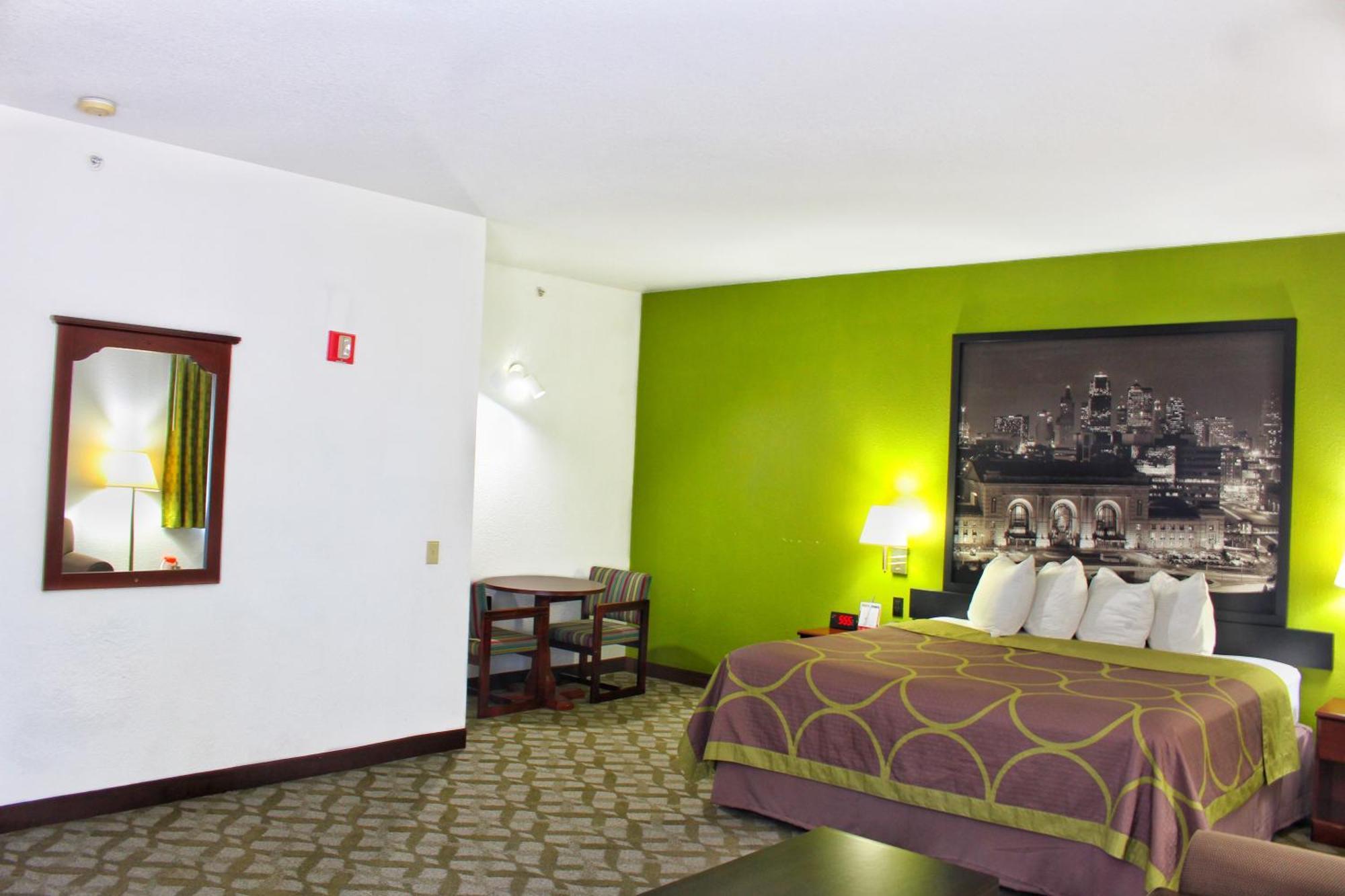Super 8 By Wyndham De Soto Hotel Szoba fotó